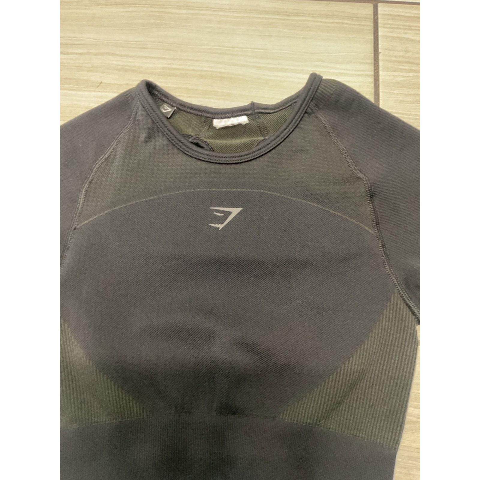 Gymshark Gymshark Black Seamless Open Back Crop Top Size XS / US 0-2 / IT 36-38 - 5 Thumbnail