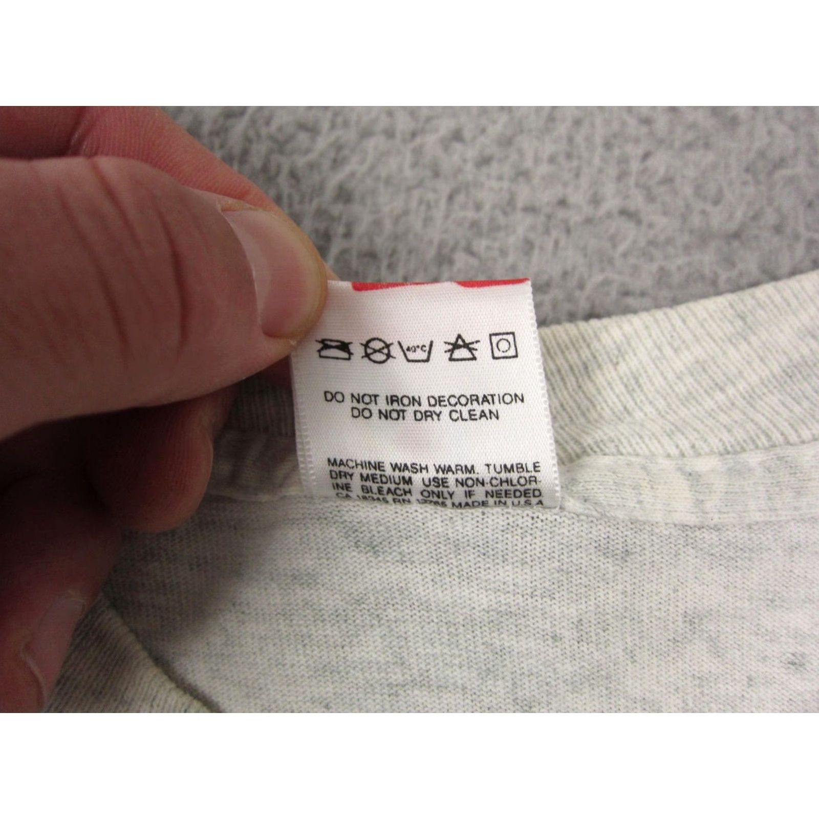 Fruit Of The Loom VINTAGE Fruit of the Loom Shirt Mens XL Gray 80s Dad First National Bank Money Crew Neck Short Sleeve Cotton Jersey Size US XL / EU 56 / 4 - 7 Thumbnail