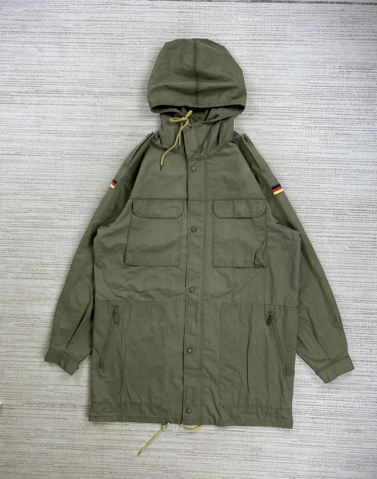 DEAD STOCK】80-90s German Army Long Field Parker ドイツ軍