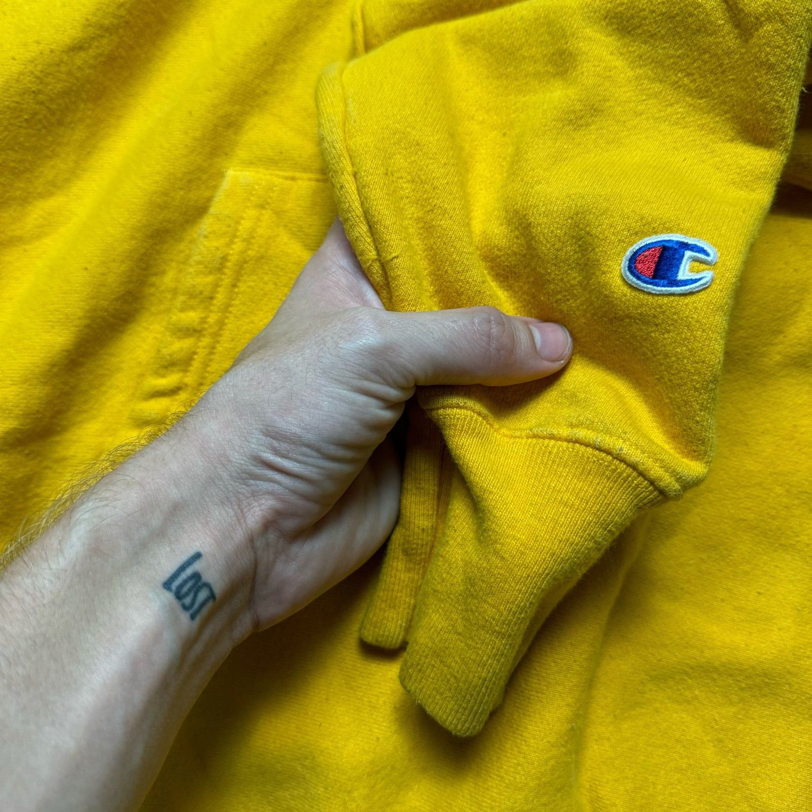 Champion Champion Reverse Weave Yellow Essential Hoodie Size US L / EU 52-54 / 3 - 7 Thumbnail