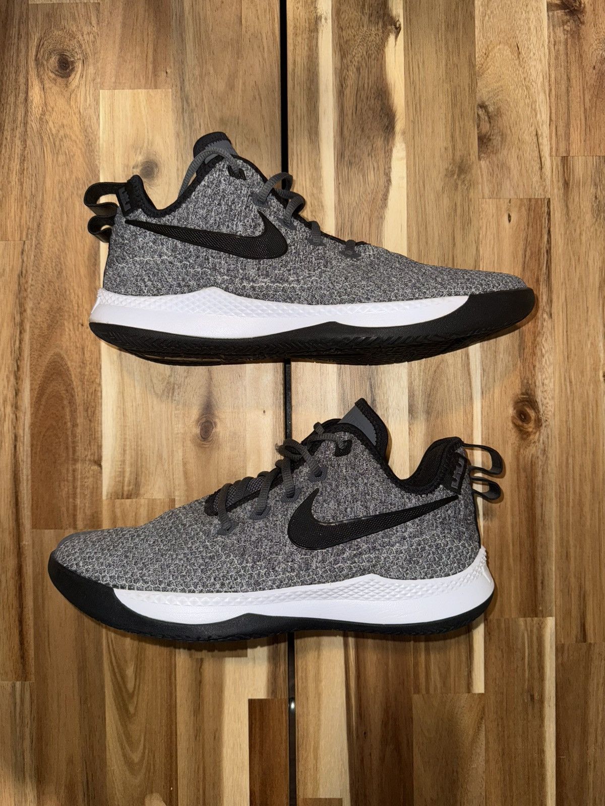 Nike LeBron Witness 3 - Size 10.5 US Men’s