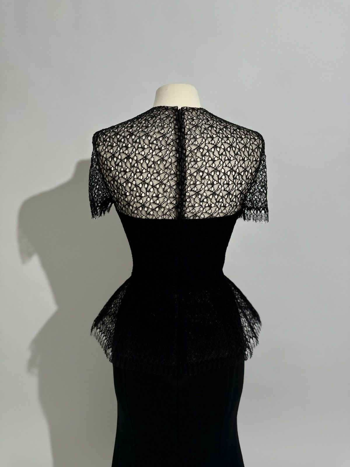 Jason Wu Brand New US 12 JASON WU Black Sheer Lace Overlay Gown Size XL / US 12-14 / IT 48-50 - 6 Thumbnail