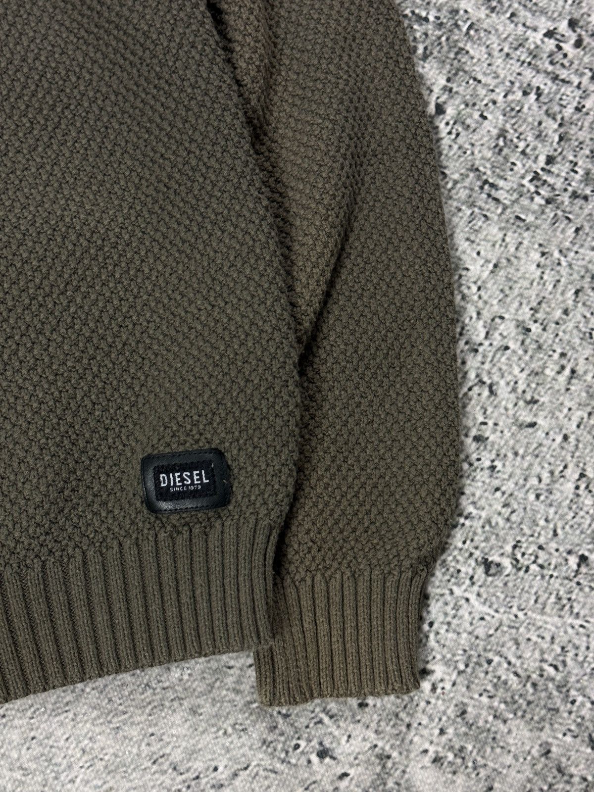 Diesel Diesel vintage sweater khaki Y2K Size US M / EU 48-50 / 2 - 2 Thumbnail