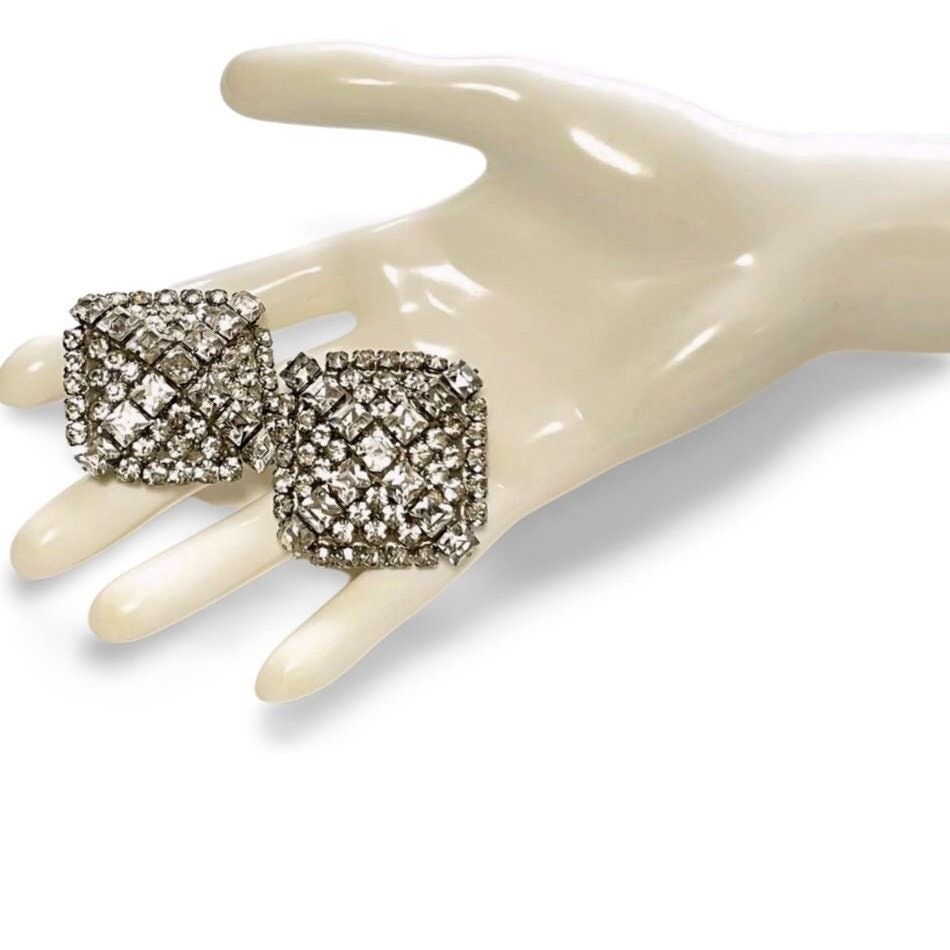 Hermes Vintage Yves Saint Laurent square shape silver earrings Size ONE SIZE - 9 Thumbnail