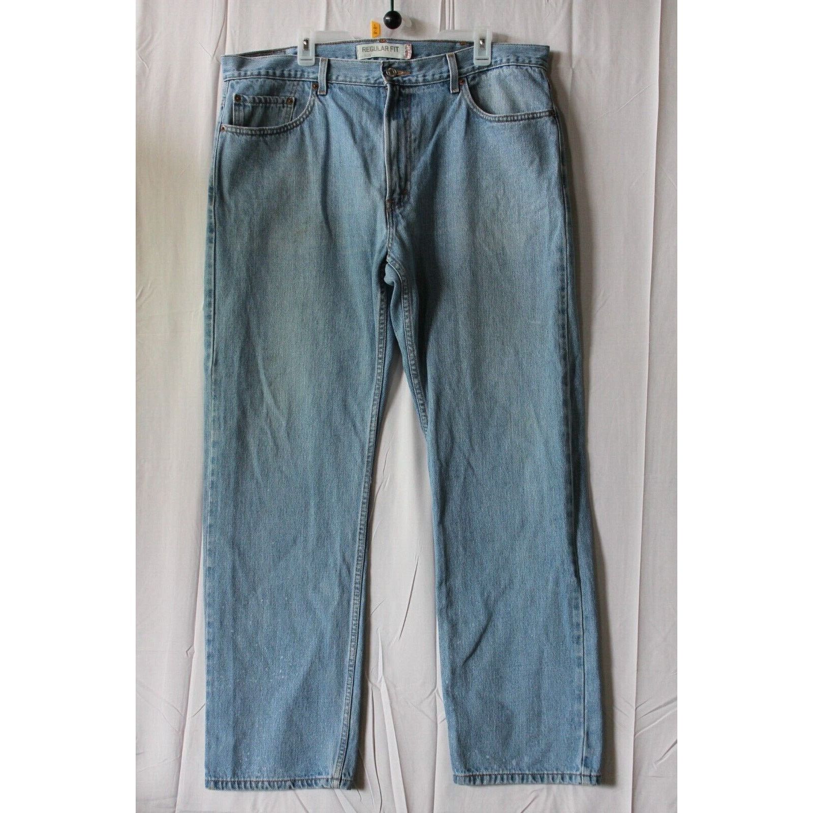 Levi's LEVIS 505 Jeans 40x34 Regular Fit Medium Blue Wash *VINTAGE Size US 40 / EU 56 - 1 Thumbnail