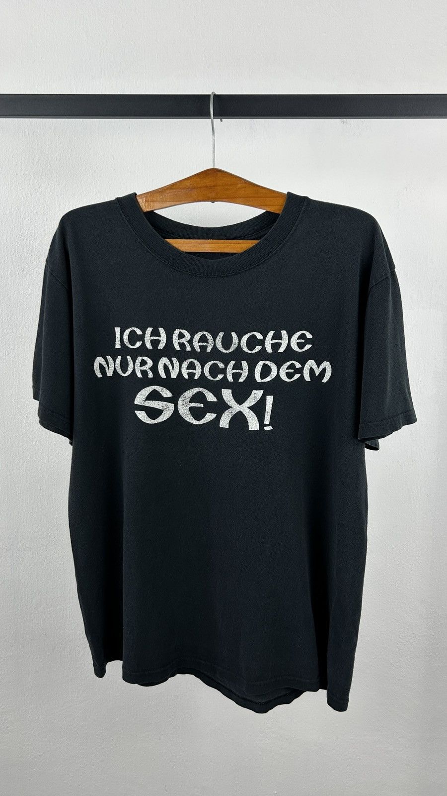 Vintage 1990s German Wording Tee Size US M / EU 48-50 / 2 - 3 Thumbnail