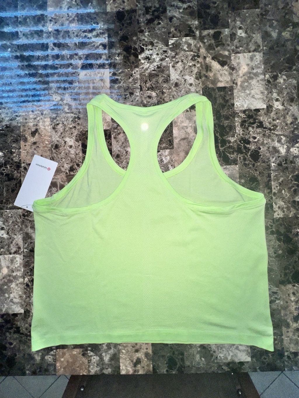 Lululemon LULULEMON SWIFTLY RACERBACK TANK 2.0 RACE SIZE 16 NEON MINT Size XXL / US 16-18 / IT 52-54 - 6 Thumbnail