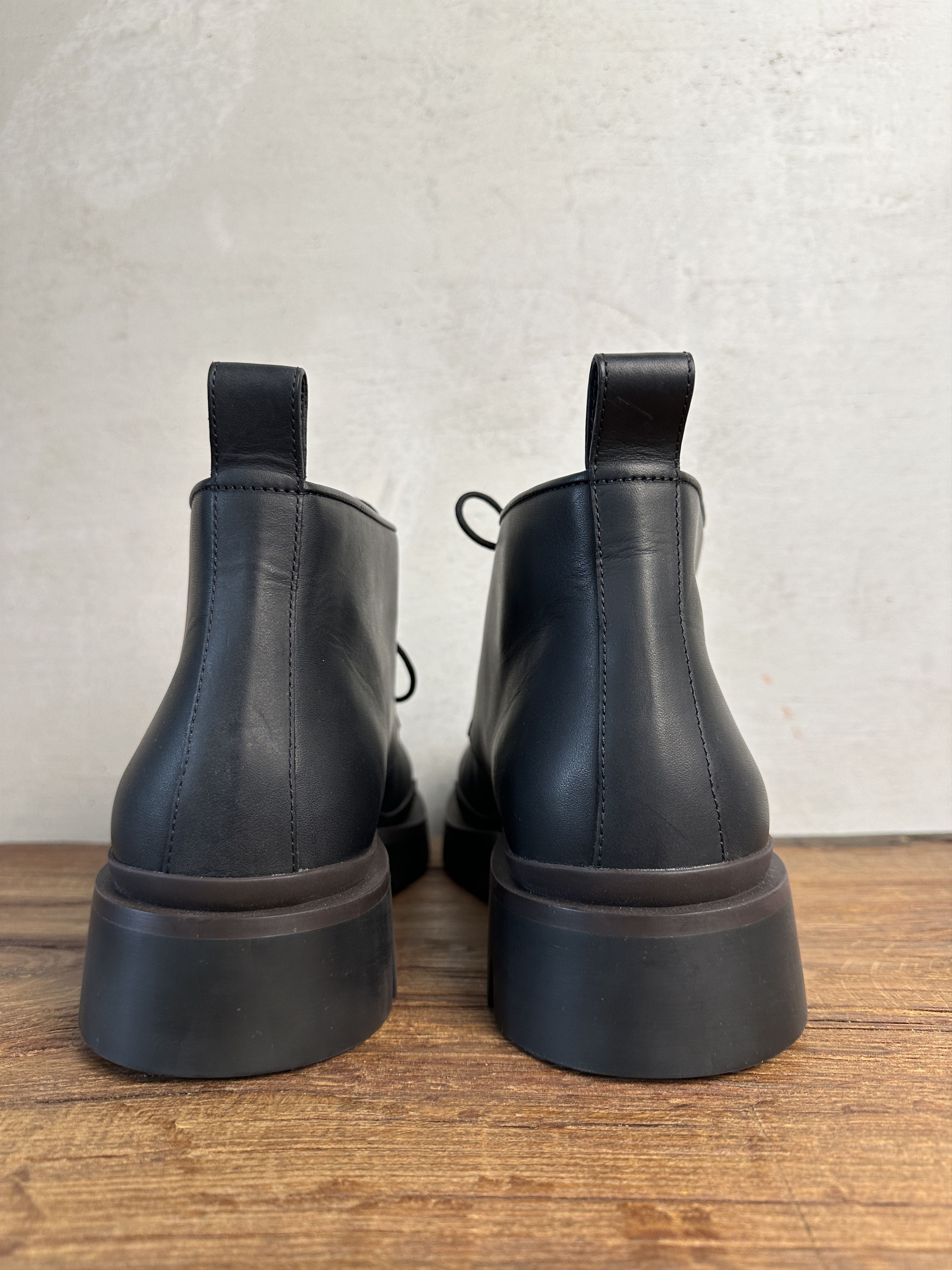 Bottega Veneta Bottega Veneta Tire Leather Laced Ankle Boots Size US 9.5 / EU 42-43 - 11 Thumbnail