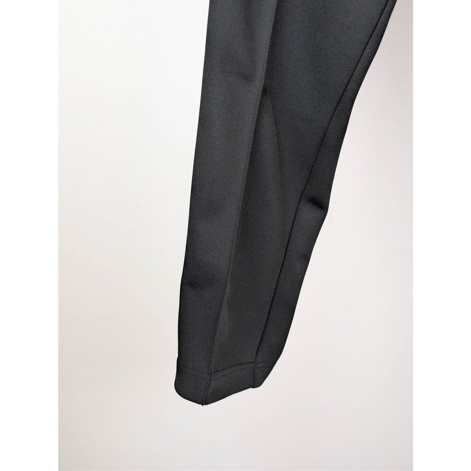 Moncler × Palm Angels o1rshd1 Sweat Bottoms Track Pants in Black / White Size US 28 / EU 44 - 8 Thumbnail