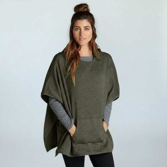 Eddie Bauer Eddie Bauer Hooded Olive Green Fleece Poncho Sweater with Fr Size M / US 6-8 / IT 42-44 - 1 Thumbnail