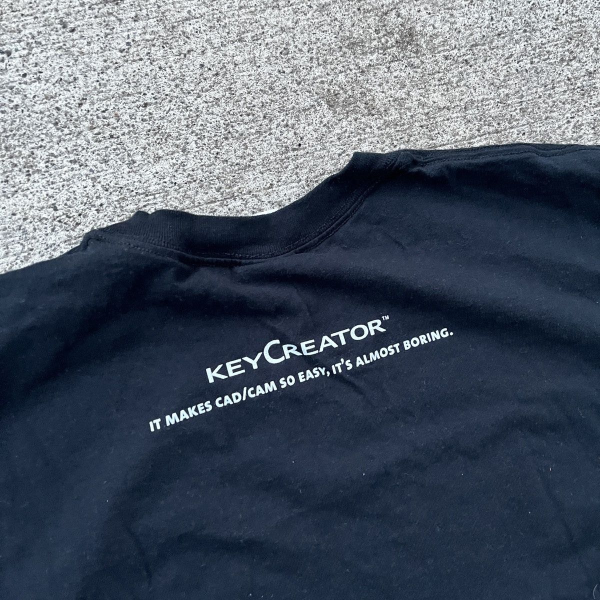 Vintage Vintage Key Creator Black T-Shirt Size L Y2K Size US L / EU 52-54 / 3 - 6 Thumbnail