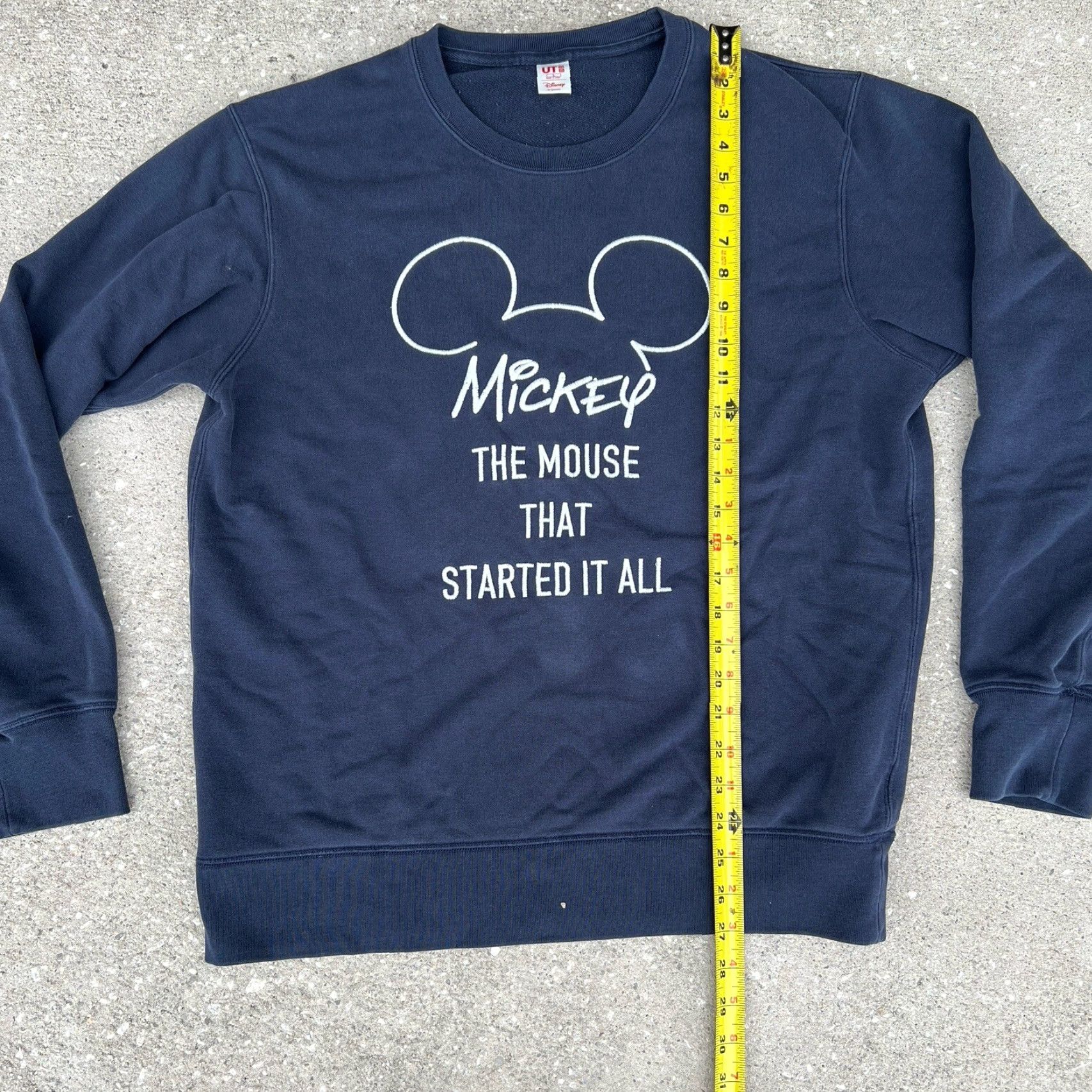 Disney VINTAGE Disney Mickey Mouse Sweatshirt Long Sleeve Crew Neck Pullover Unisex Adults Blue 90s Casual Size L / US 10 / IT 46 - 4 Thumbnail