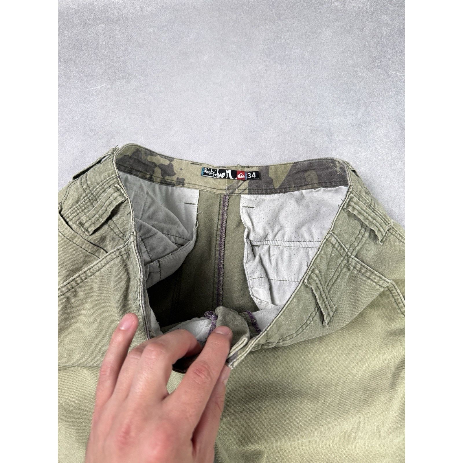 Quicksilver Vintage QuickSilver Cargo Pants Embroidered Men Size 34 Size US 34 / EU 50 - 22 Thumbnail