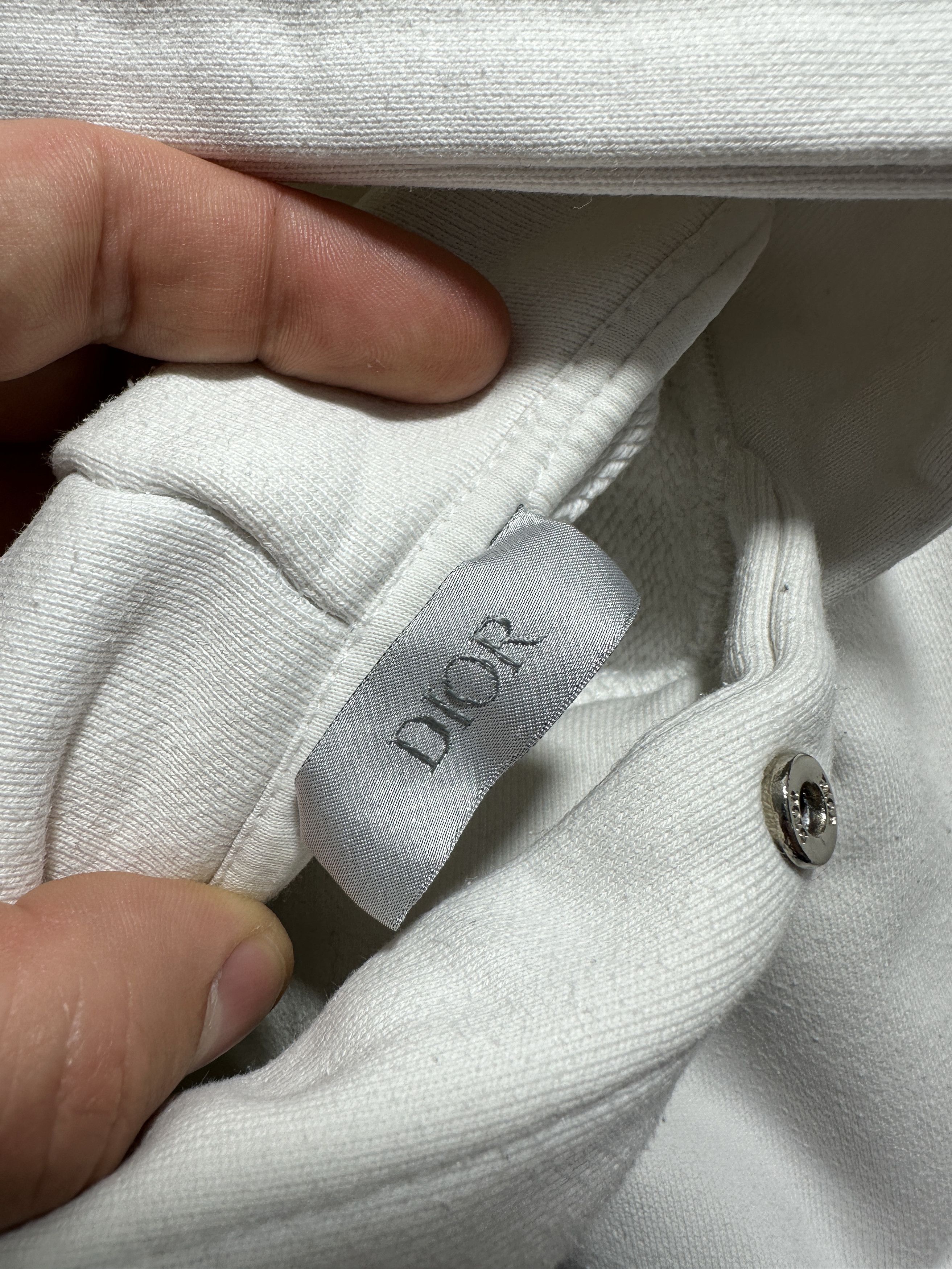 Dior Dior Oversized Embroidered Pullover Hoodie Size L Rare Size US L / EU 52-54 / 3 - 3 Thumbnail