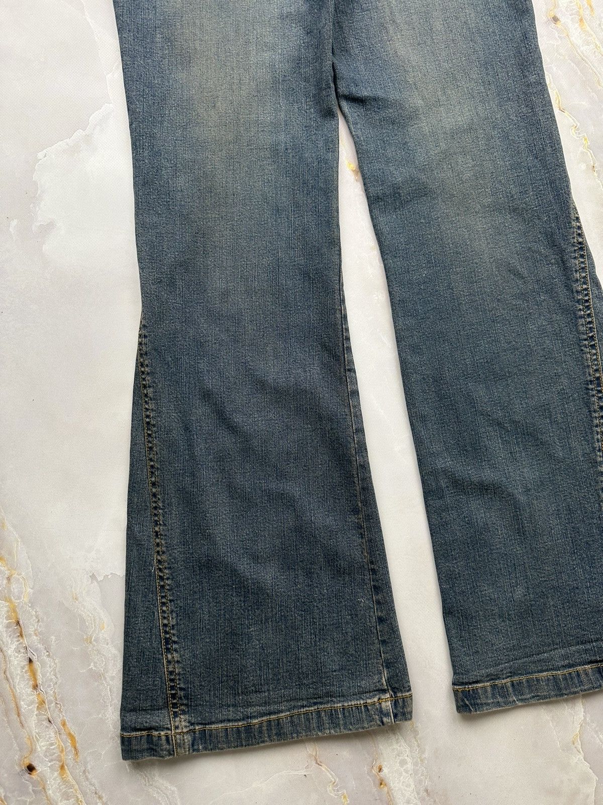 Japanese Brand Vintage Flared Jeans With Belt Size 27" / US 4 / IT 40 - 9 Thumbnail