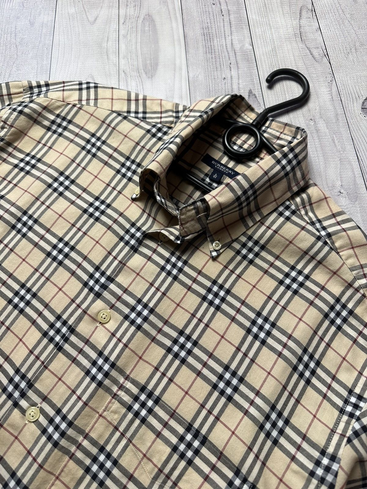 Burberry × Vintage Vintage Burberry plaid shirt size L Size US L / EU 52-54 / 3 - 5 Thumbnail