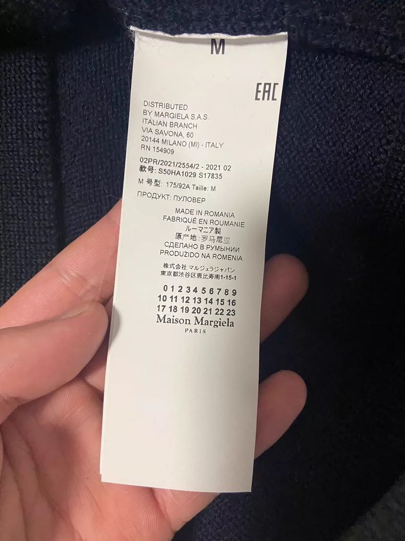 Maison Margiela Maison Margiela Sweater Size US M / EU 48-50 / 2 - 4 Thumbnail