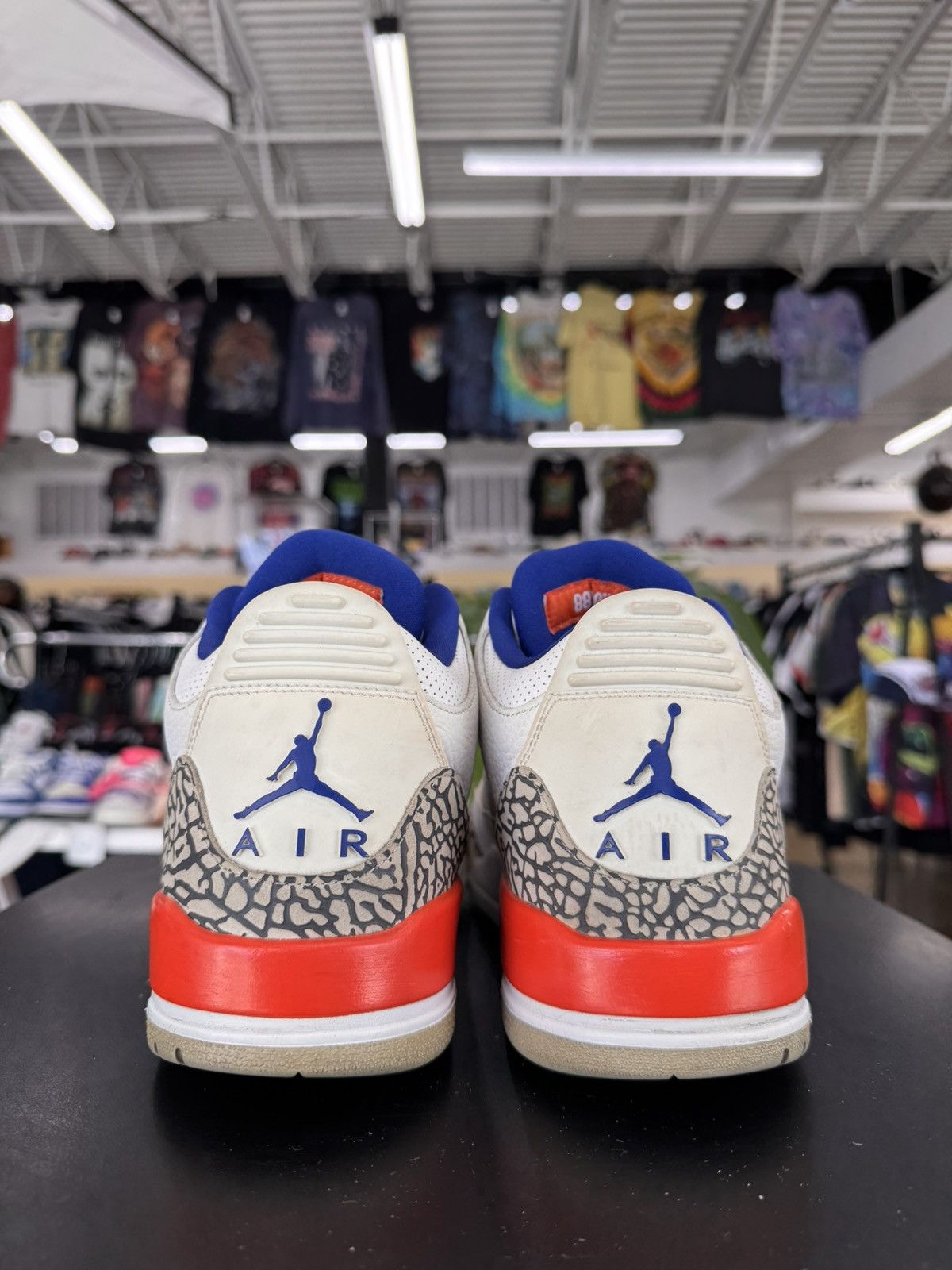 Jordan Brand Air Jordan 3 Knicks Size 10.5 (2019) Size US 10.5 / EU 43-44 - 5 Thumbnail