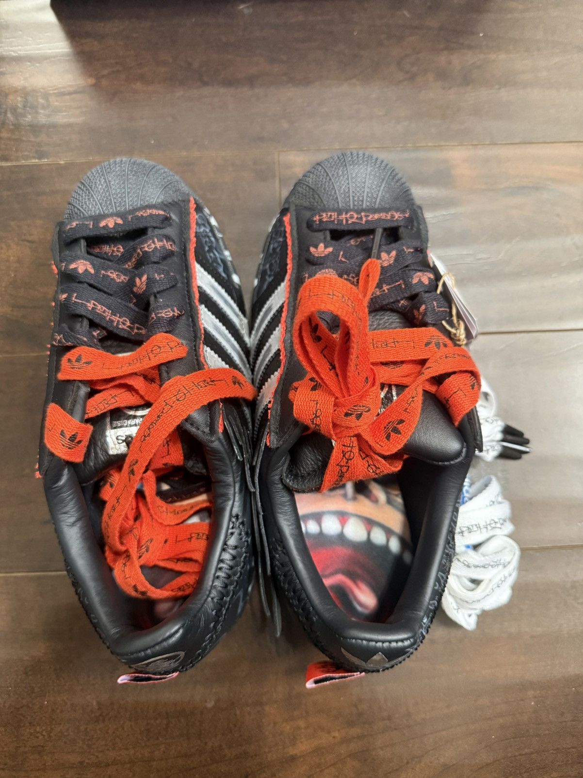 HELLSTAR HELLSTAR X ADIDAS SNEAKER COMPLEXCON EXCLUSIVE Size US 6.5 / EU 39-40 - 3 Thumbnail