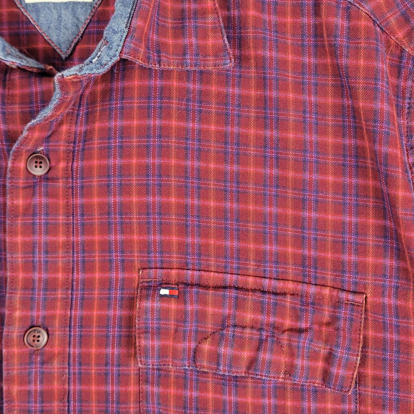 Tommy Hilfiger Tommy Hilfiger Shirt Medium Button Down Roll Tab Sleeves Size US M / EU 48-50 / 2 - 6 Thumbnail