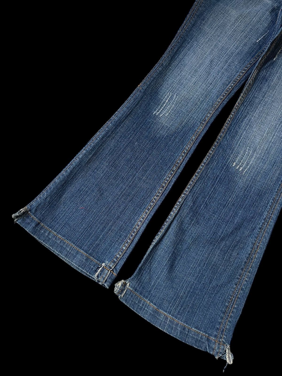 Beauty Beast FLARED💥 ZANADI Jeans Low Rise Flare Jeans Denim Size 32" / US 10 / IT 46 - 3 Thumbnail