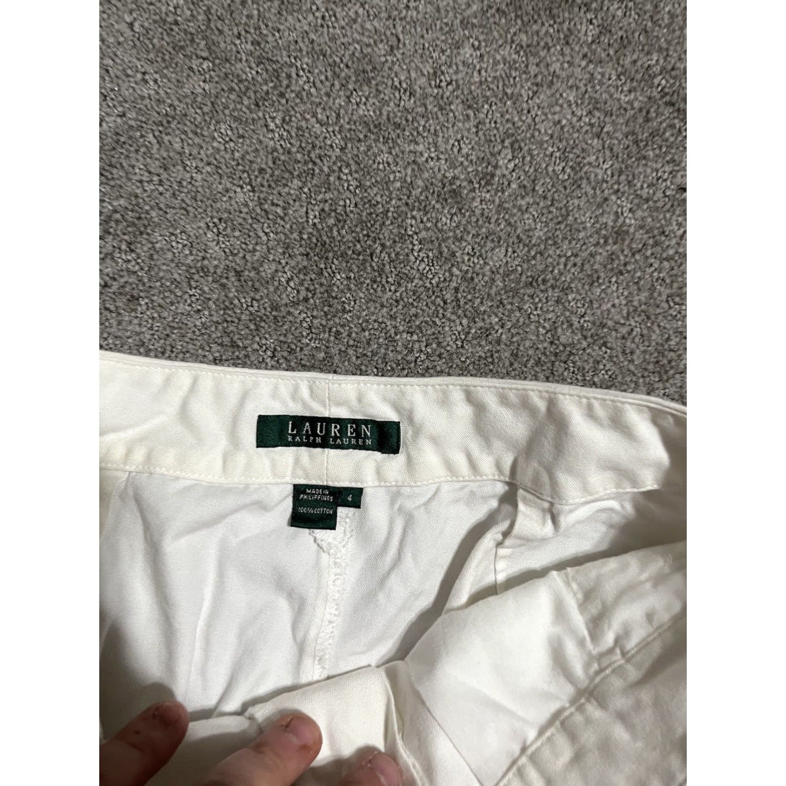 Ralph Lauren Lauren Ralph Lauren Jeans Co Flat Front Chino Shorts Womens 4 White Cotton Button Front Flat Front Mid Rise Casual Workwear Modern 90s Womens Size 27" / US 4 / IT 40 - 3 Thumbnail