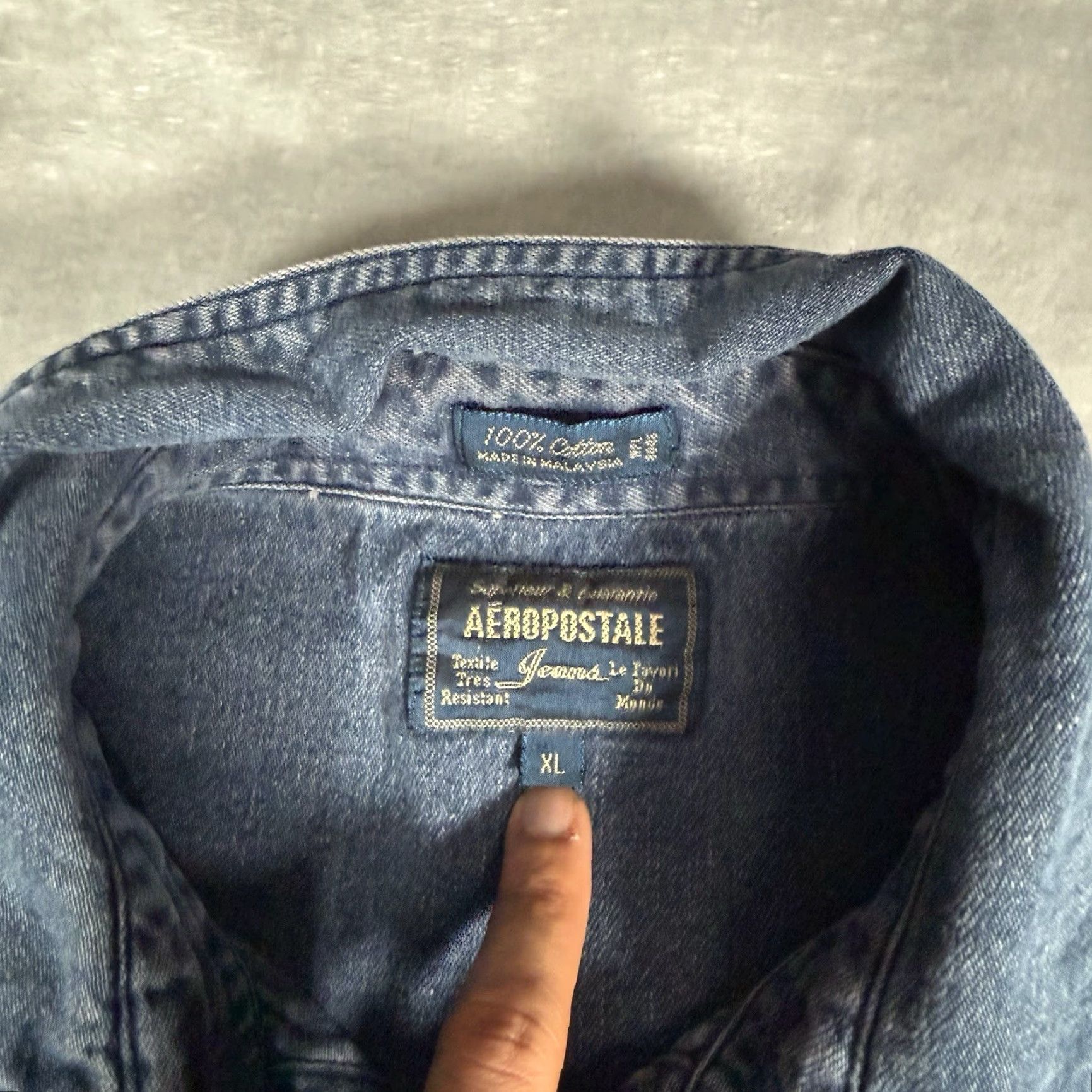 Aeropostale VINTAGE Aeropostale Denim Shirt Mens XL Blue 90s Button-Up Casual Pockets Cotton Denim Classic Solid 90s Mens XL Blue Size US XL / EU 56 / 4 - 3 Thumbnail
