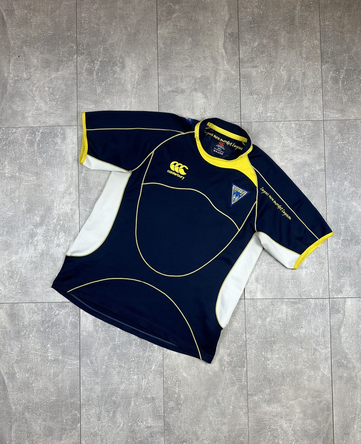 Canterbury of New Zealand Canterbury Warrington Wolves Vintage Rugby Jersey Size US L / EU 52-54 / 3 - 2 Thumbnail
