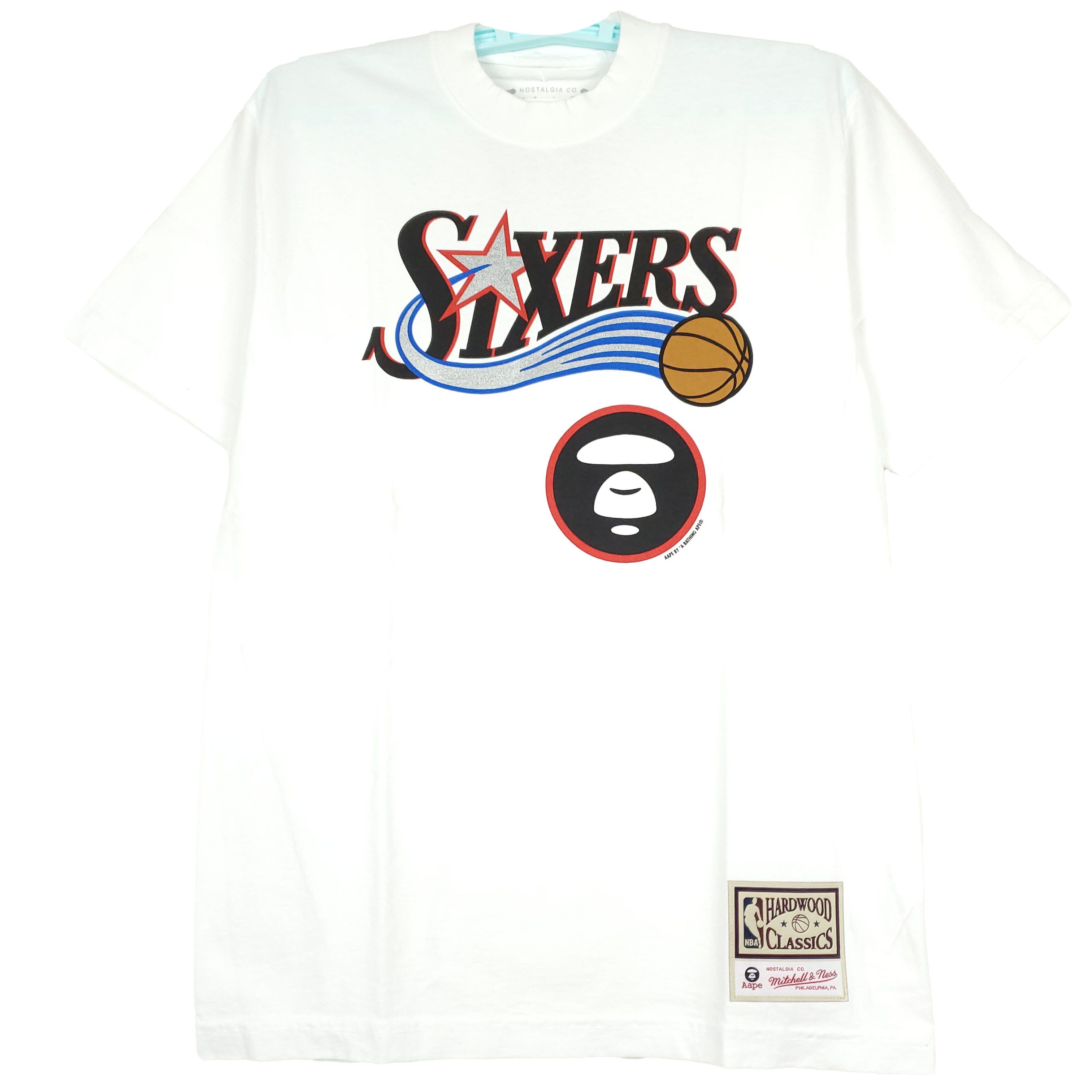 Aape Aape x Mitchell & Ness Philadelphia 76ers Tee Size US S / EU 44-46 / 1 - 1 Thumbnail