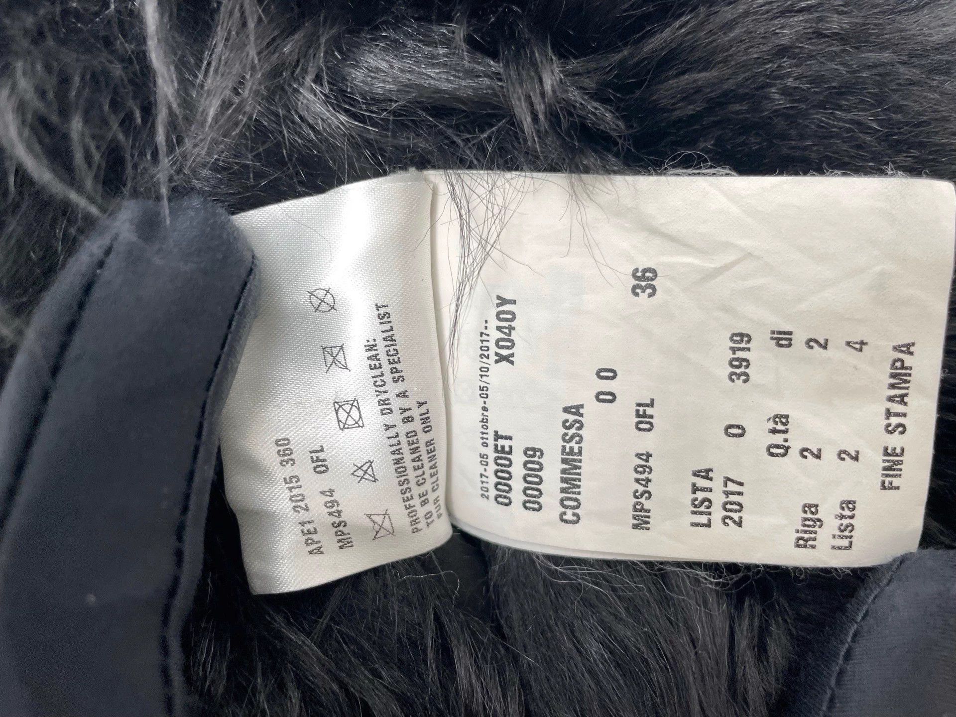Miu Miu MIU MIU shearling coat black size 36 Size XS / US 0-2 / IT 36-38 - 4 Thumbnail