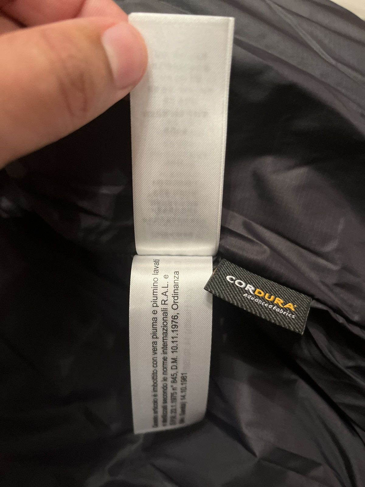 Supreme Supreme FW25 Face Mask 700 Fill Down Puffer Jacket Camo Size US M / EU 48-50 / 2 - 15 Thumbnail