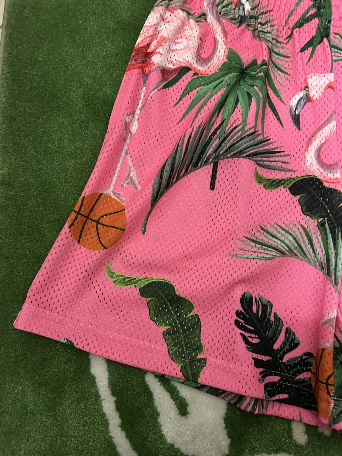 Eric Emanuel Eric Emanuel Miami exclusive flamingo shorts Size M Size US 30 / EU 46 - 3 Thumbnail