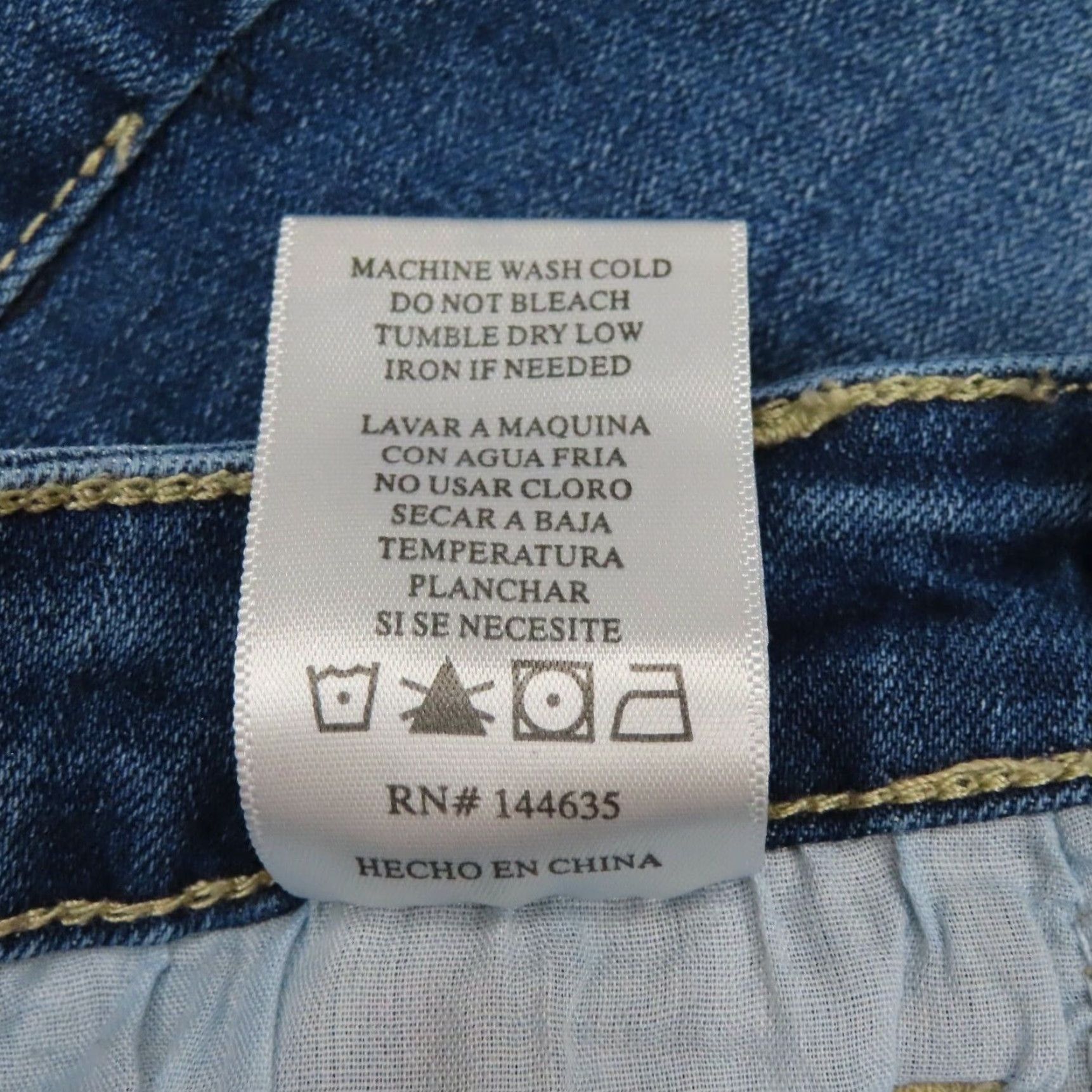 Vintage KanCan Skirt Women Juniors 1 KC6062M Medium Blue Wash Distressed Raw Hem Denim Jean Short Straight & Pencil Vintage No N/A Size 25" / US 0 / IT 36 - 6 Thumbnail