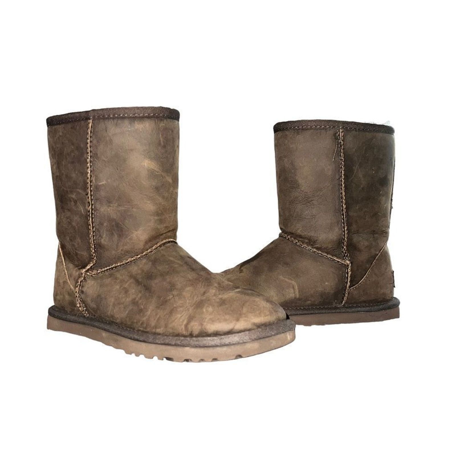 Ugg UGG Classic Short II Boots Womens Size 5 Chocolate Brown Size US 5 / IT 35 - 2 Thumbnail