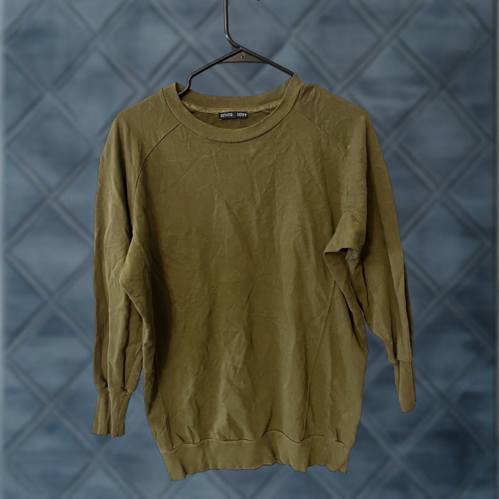 Zara VINTAGE Zara Sweatshirt Womens Small Army Green Long Sleeve Pullover Crewneck Casual Activewear Size S / US 4 / IT 40 - 1 Thumbnail
