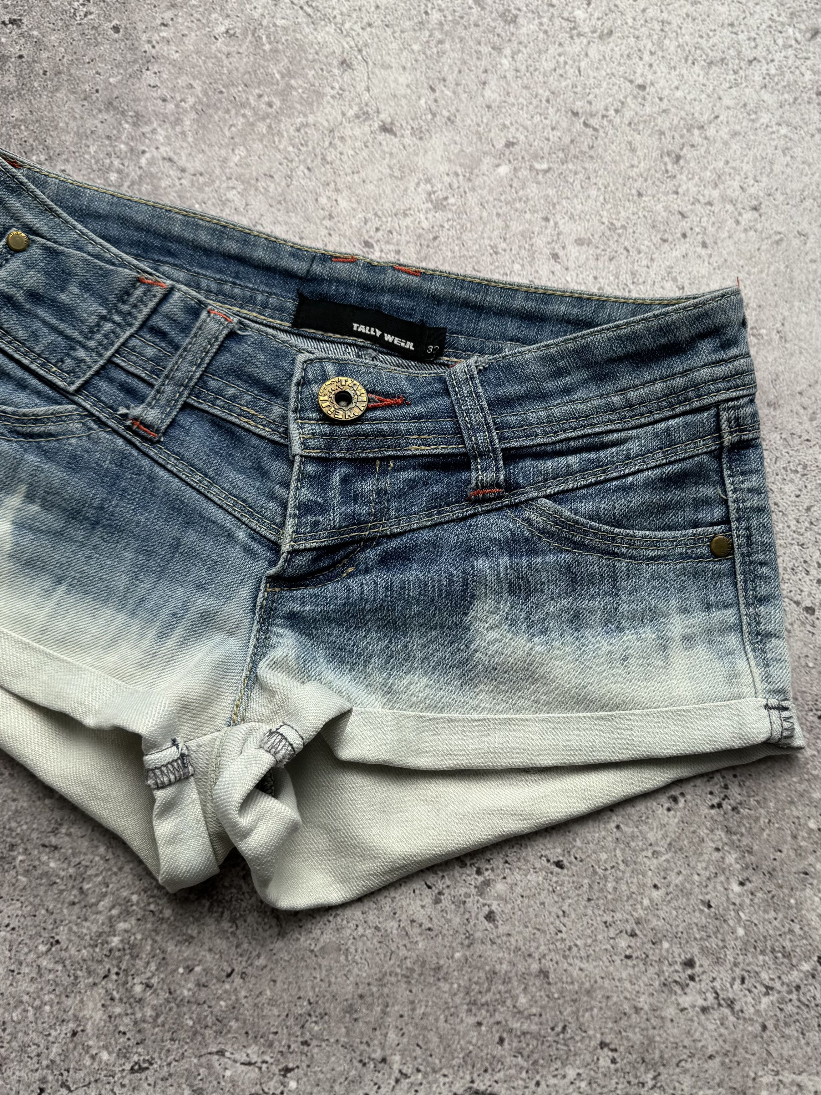 Vintage Vintage Denim Gradient Mini Shorts (E8) Size 26" / US 2 / IT 38 - 3 Thumbnail