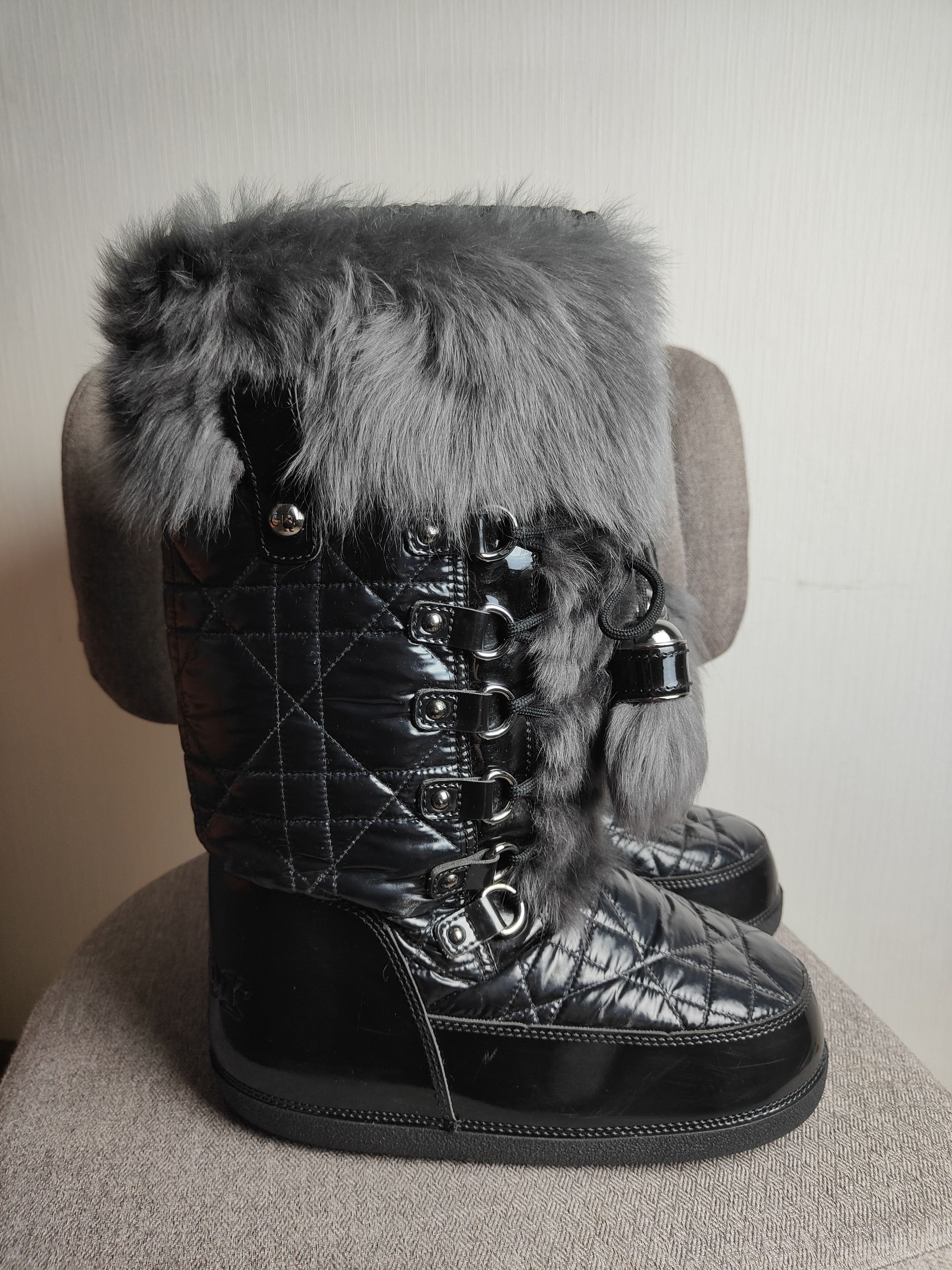 Dior Y2K Dior by John Galliano Massive Fur Quilted Snow Boots Size US 11 / IT 41 - 6 Thumbnail