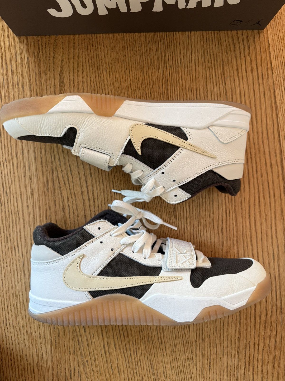 Jordan Brand × Nike × Travis Scott Jumpman Jack TR (mocha) size 13 Size US 13 / EU 46 - 4 Thumbnail