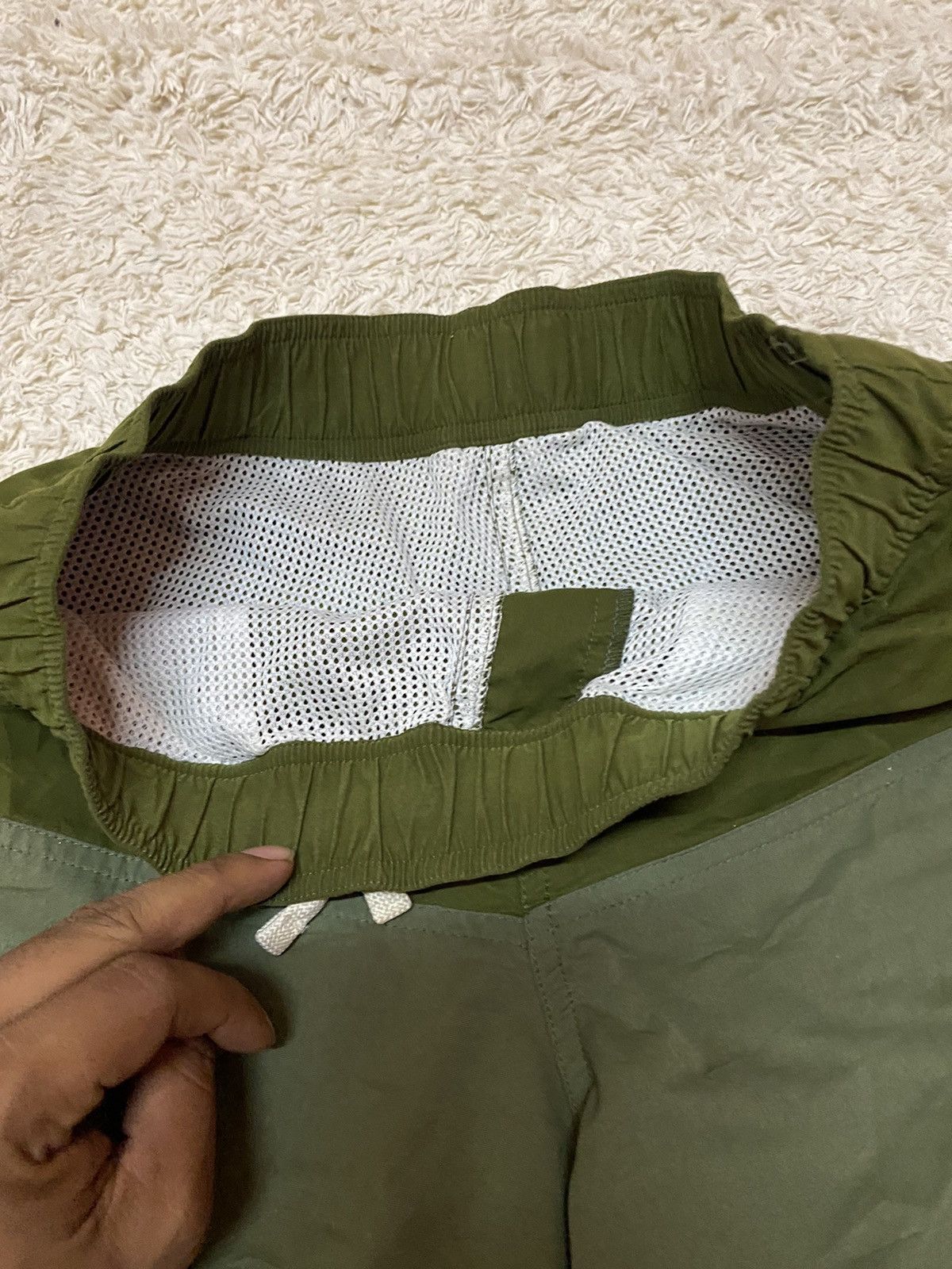 The North Face ‼️THE NORTH FACE SHORT SIZE 28-31inchies‼️ Size US 28 / EU 44 - 3 Thumbnail
