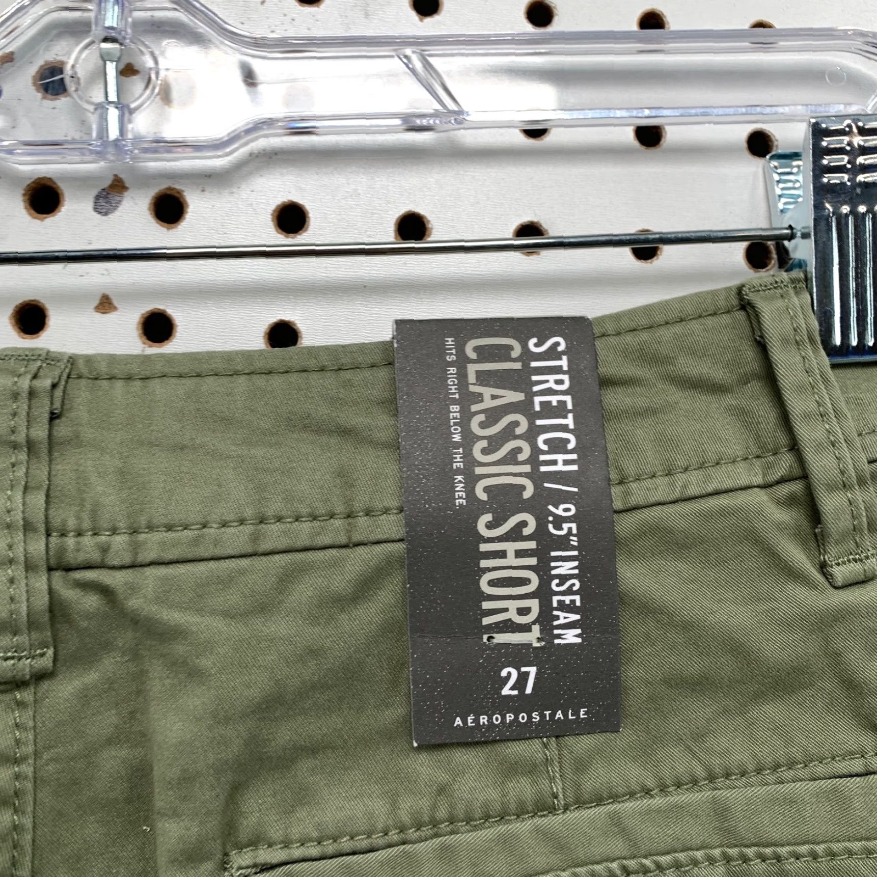 Vintage VINTAGE Aeropostale shorts Mens 27 Green Chino Stretch Classic Fit 9.5 Inseam NWT Size US 27 - 5 Thumbnail