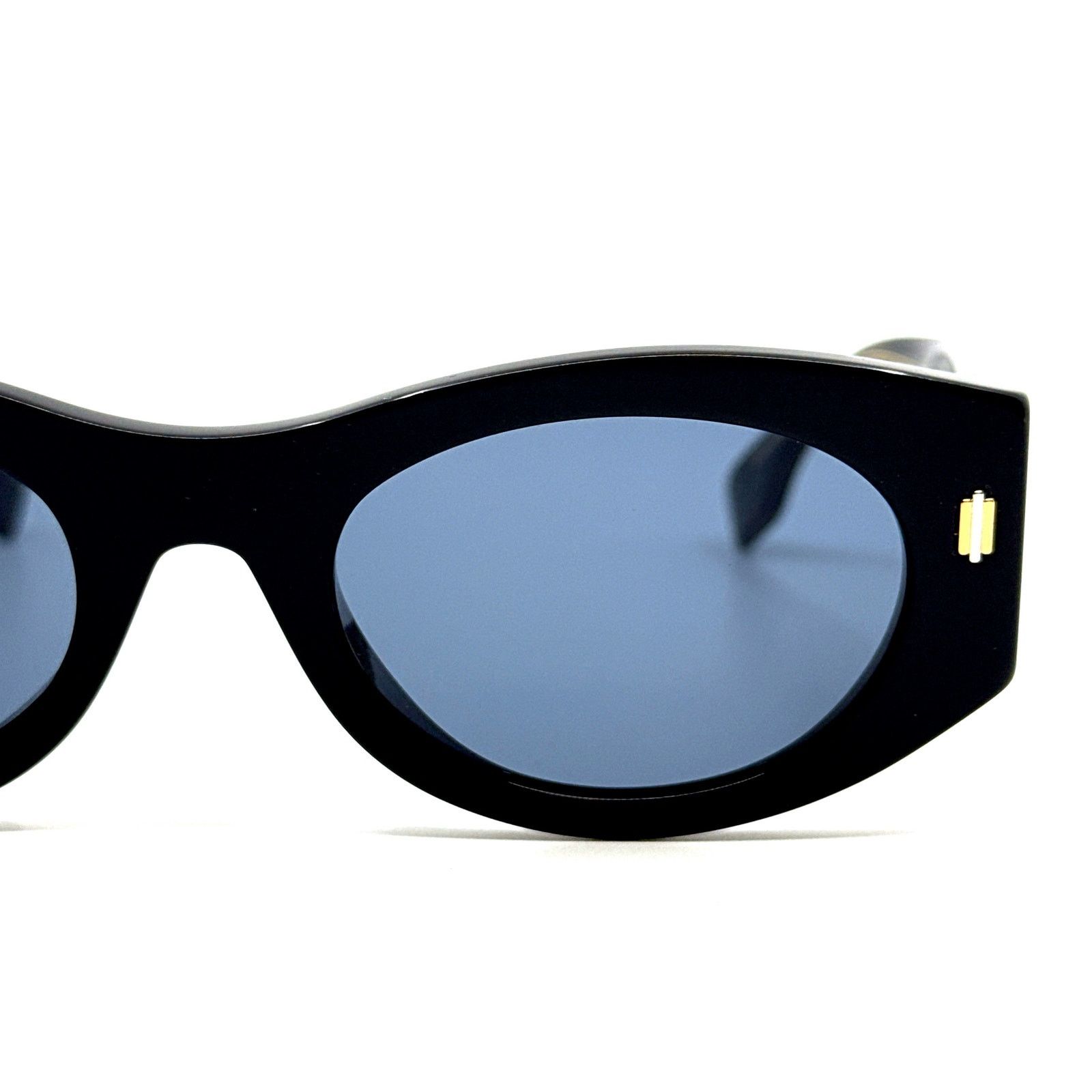 Fendi New! FENDI Sunglasses FE40125I 01V, Authentic Size ONE SIZE - 5 Thumbnail