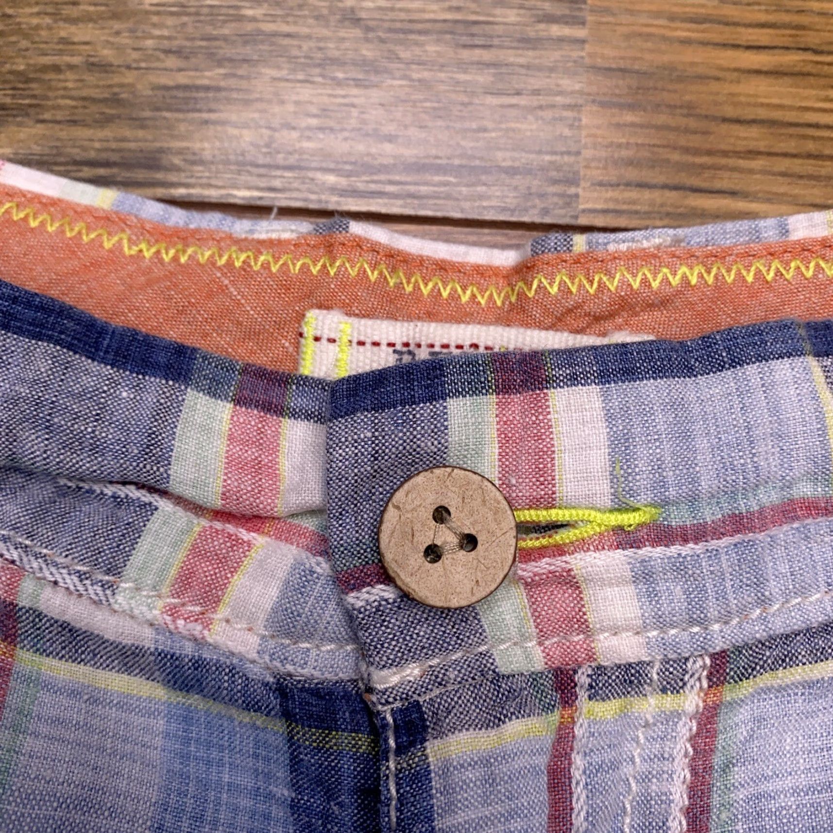 Tommy Bahama Tommy Bahama Shorts Mens Adult 35 Linen Plaid Flat Front Beach Tropical Casual Breathable Lightweight Belt Loops Pockets Size US 35 - 3 Thumbnail