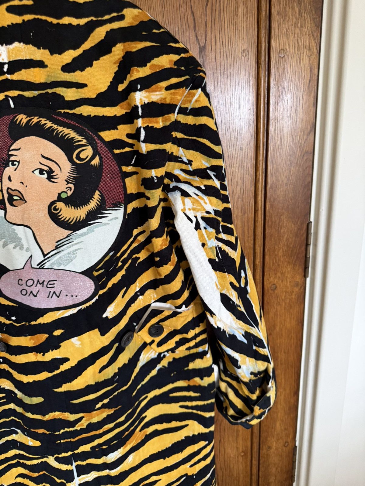 Prada SS18 Prada come on in tiger coat Archive grail coat jacket Size US S / EU 44-46 / 1 - 19 Thumbnail