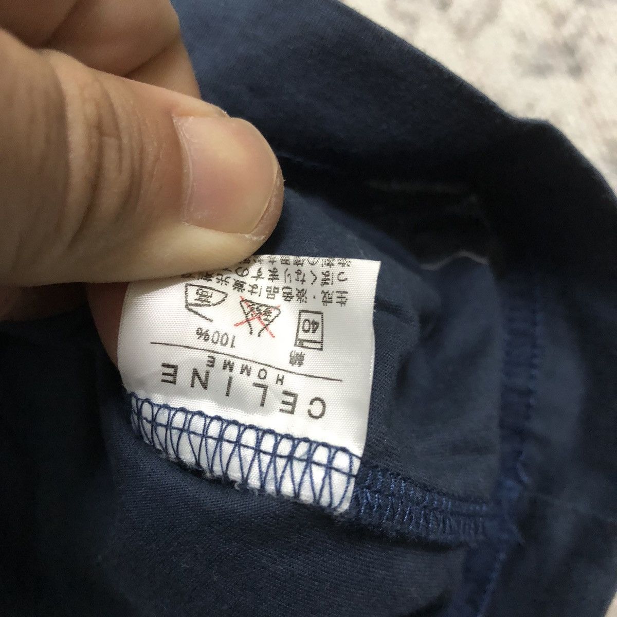 Celine Rare Distressed Vintage Celine Small Logo V-Neck Tees Size US L / EU 52-54 / 3 - 9 Thumbnail