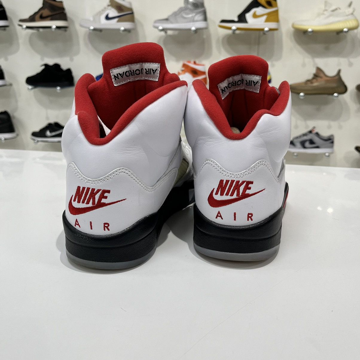 Nike Air Jordan 5 Retro Fire Red Silver Tongue (2020) Size US 10 / EU 43 - 5 Thumbnail