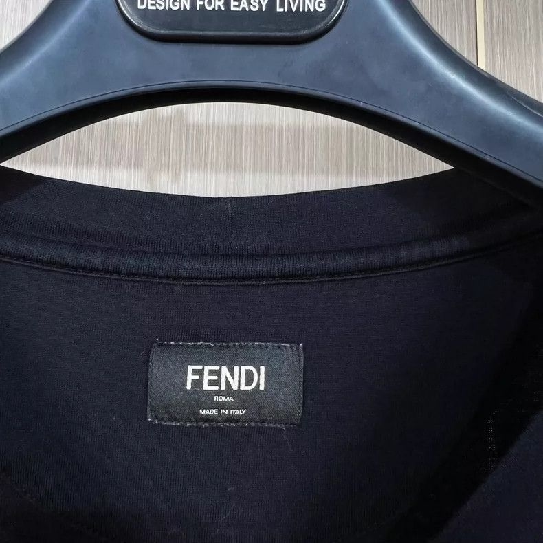 Fendi Fendi Embroidered Insect Short Sleeve TShirt Size US L / EU 52-54 / 3 - 6 Thumbnail