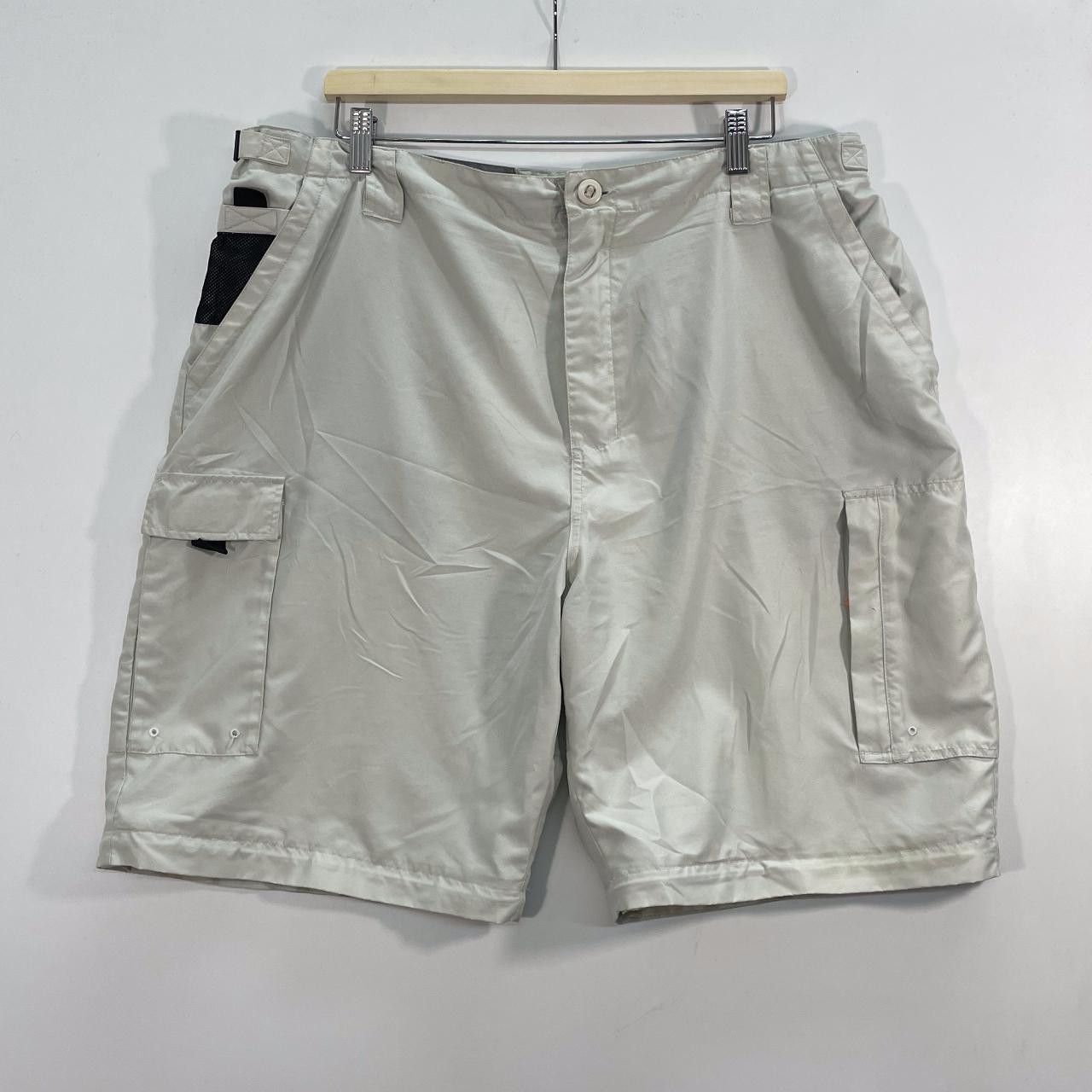 Other 725 Originals Cargo Shorts Size US 40 / EU 56 - 1 Thumbnail