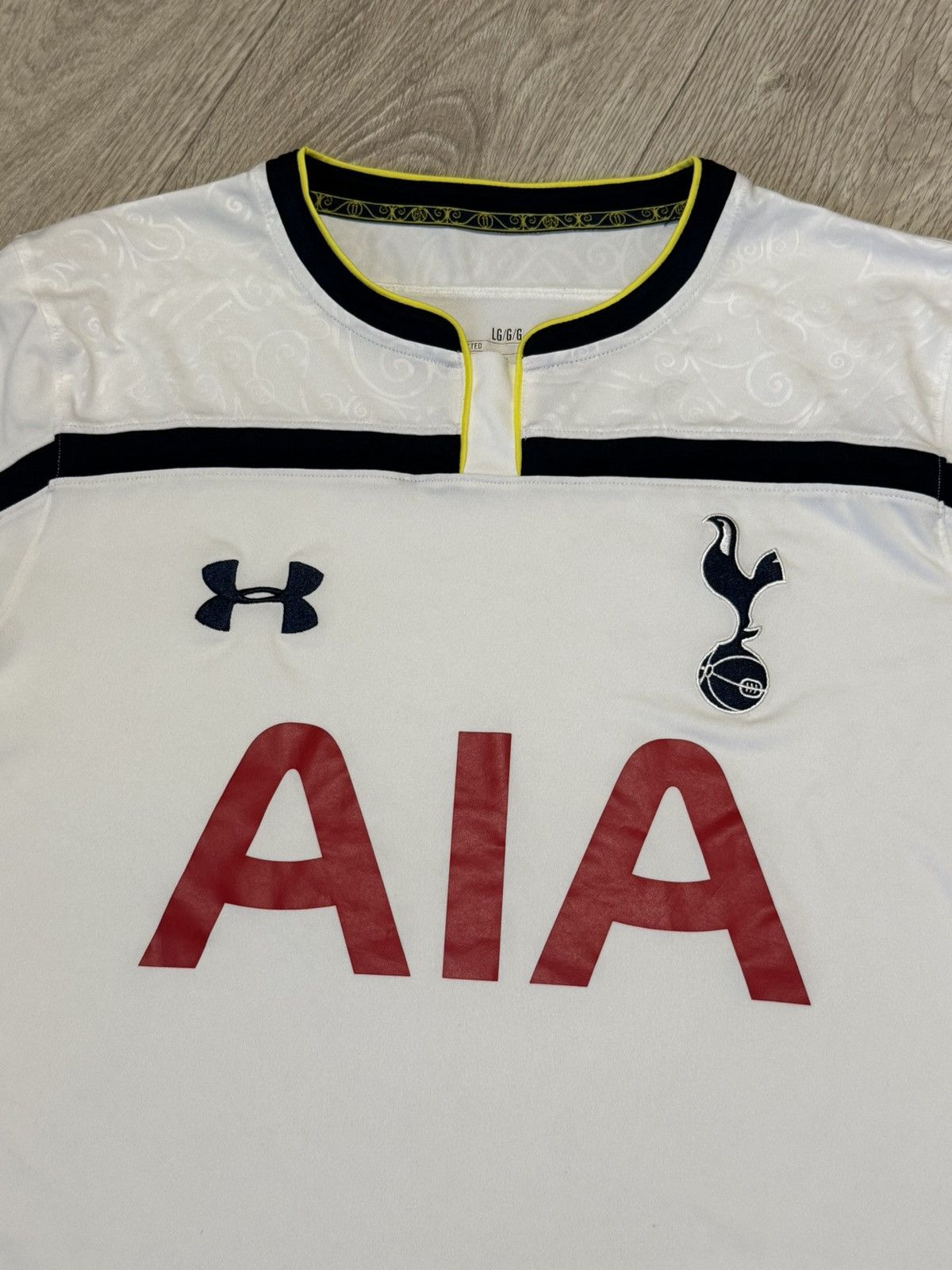 Under Armour 🔷Under Armour Tottenham Hotspur 2014/15 Soccer jersey🔷 Size US L / EU 52-54 / 3 - 4 Thumbnail