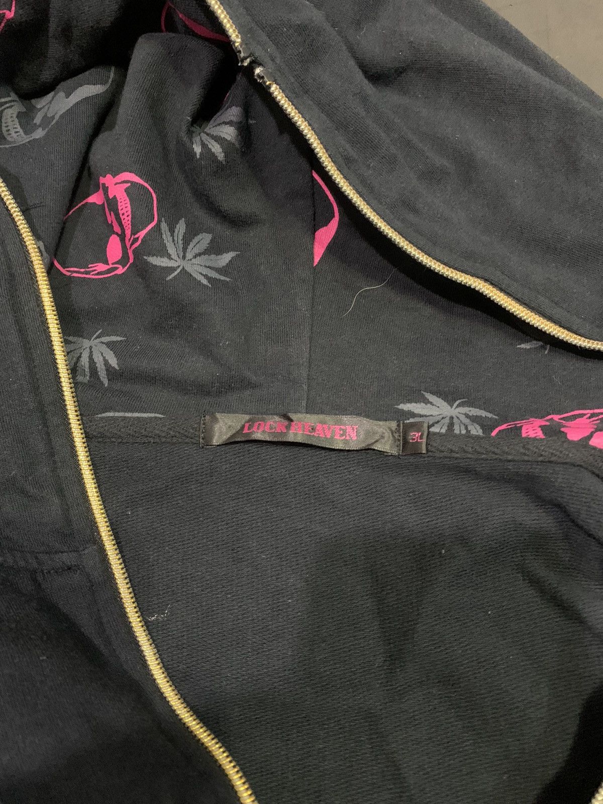 Hysteric Glamour 💸BINDINGOFFER💸Japan Hidden Skull Hoodie FullZip lgb ifsix Size US L / EU 52-54 / 3 - 4 Thumbnail
