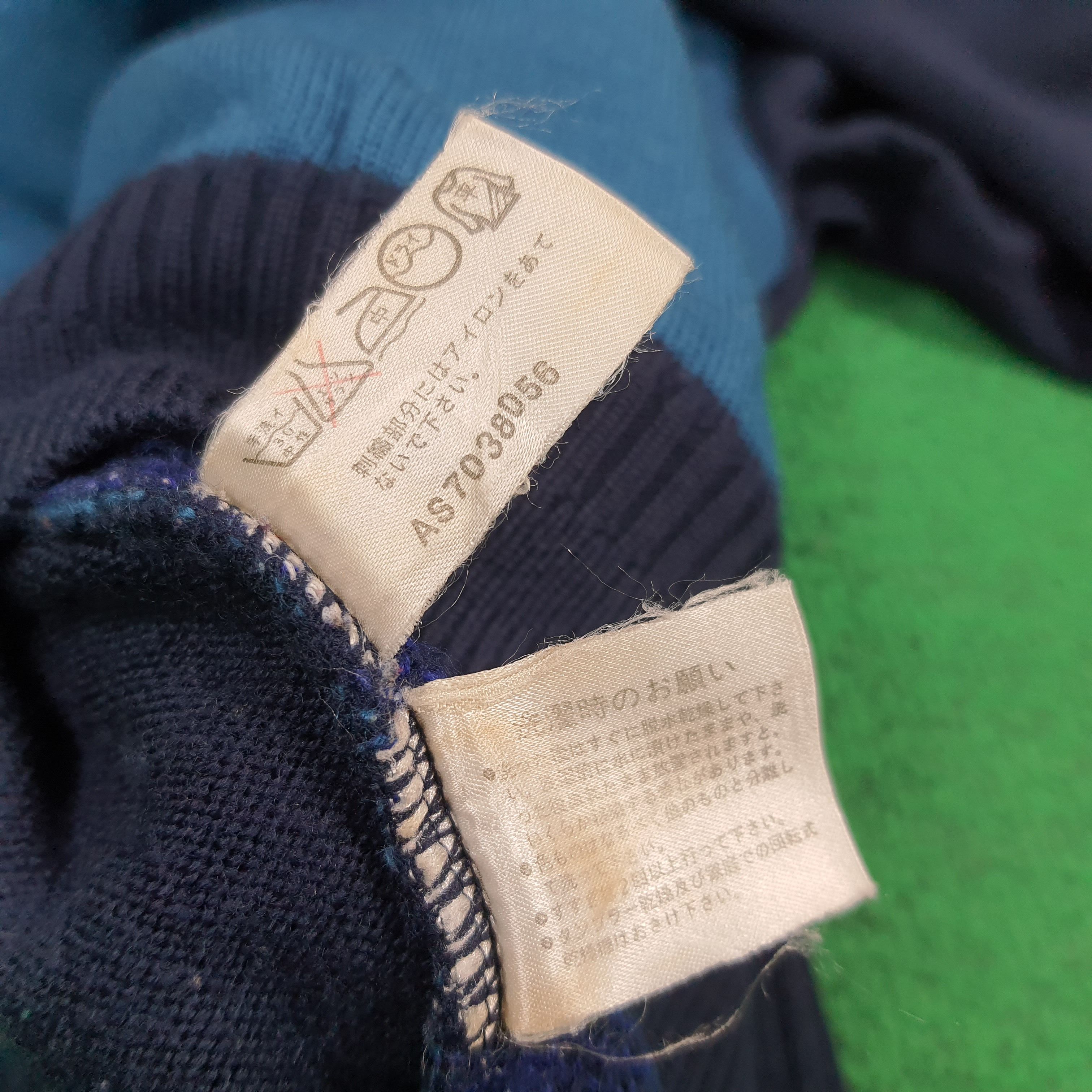 Vintage Vintage PARIS Resort Fashion Golf Wool Knitwear C291N32 Size US S / EU 44-46 / 1 - 6 Thumbnail